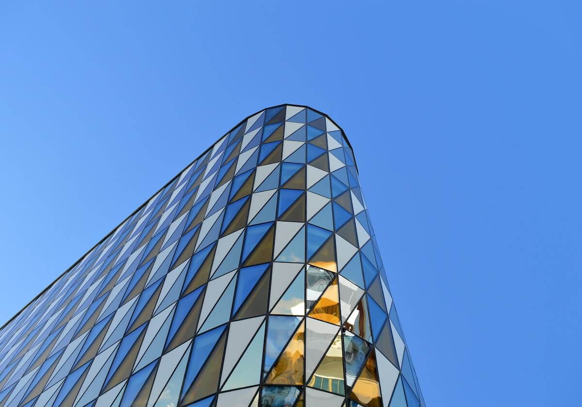 28岁葡萄牙天才中场成香饽饽，4大顶级豪门疯抢，沙特豪门难留人